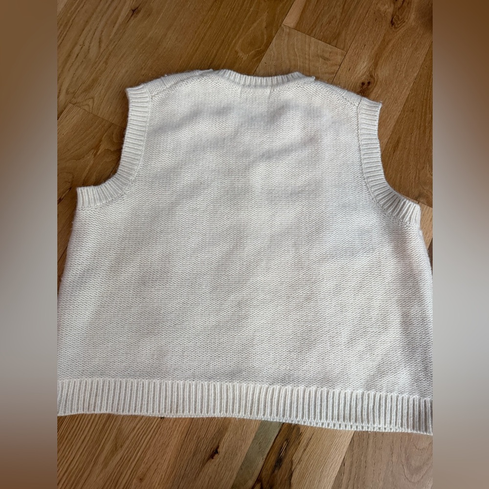 Boden Cable Knit Sweater Vest - Picture 4 of 6